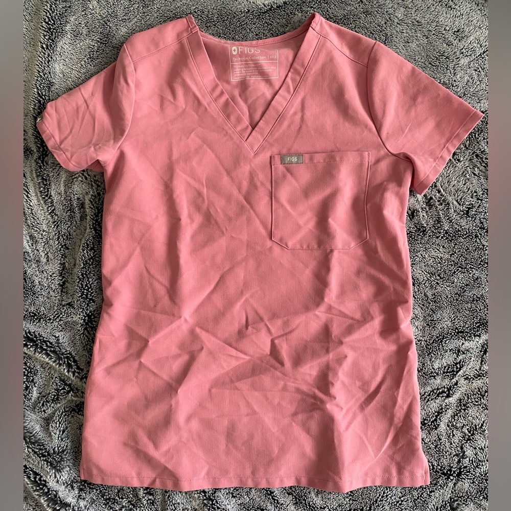 FIGS XXS/XXSP Chalk Pink Catarina Zamora and Yola scrub set